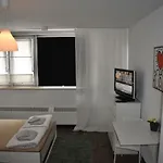 FeWo Köln Apartment *
